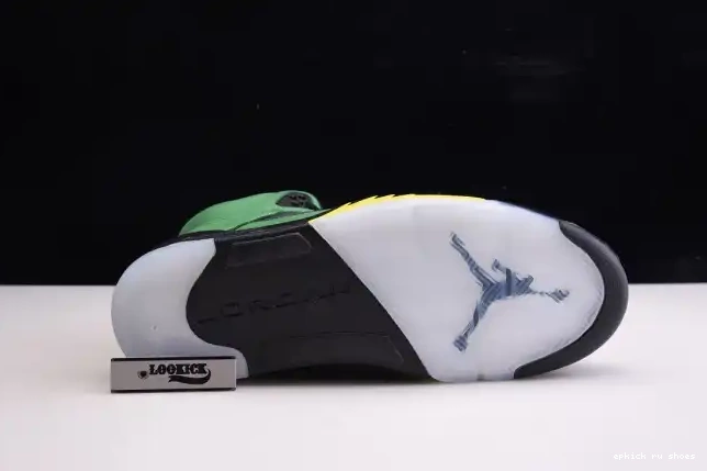 Rep 5 Jordan CK6631-307 Oregon Ducks SE Air 0408